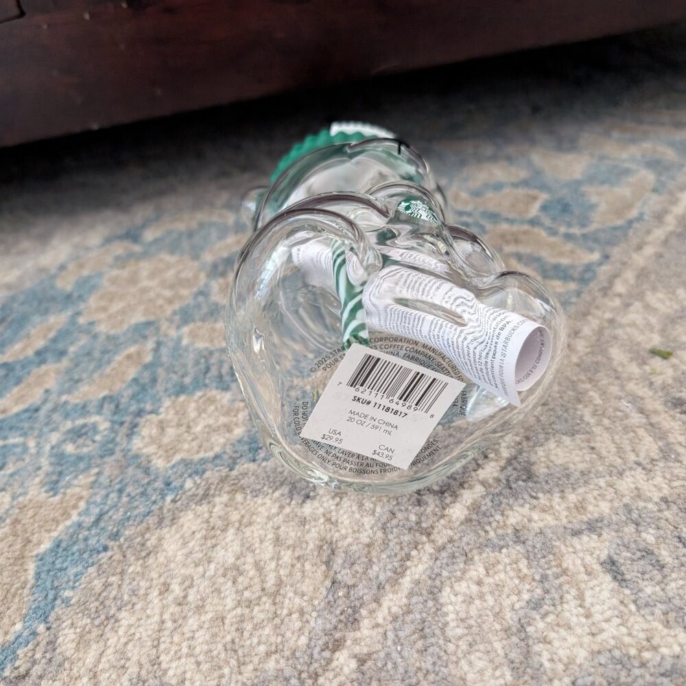 STARBUCKS Bearista Bear Glass Tumbler Cold Cup With Straw Holiday 2026 - Picture 10 of 14